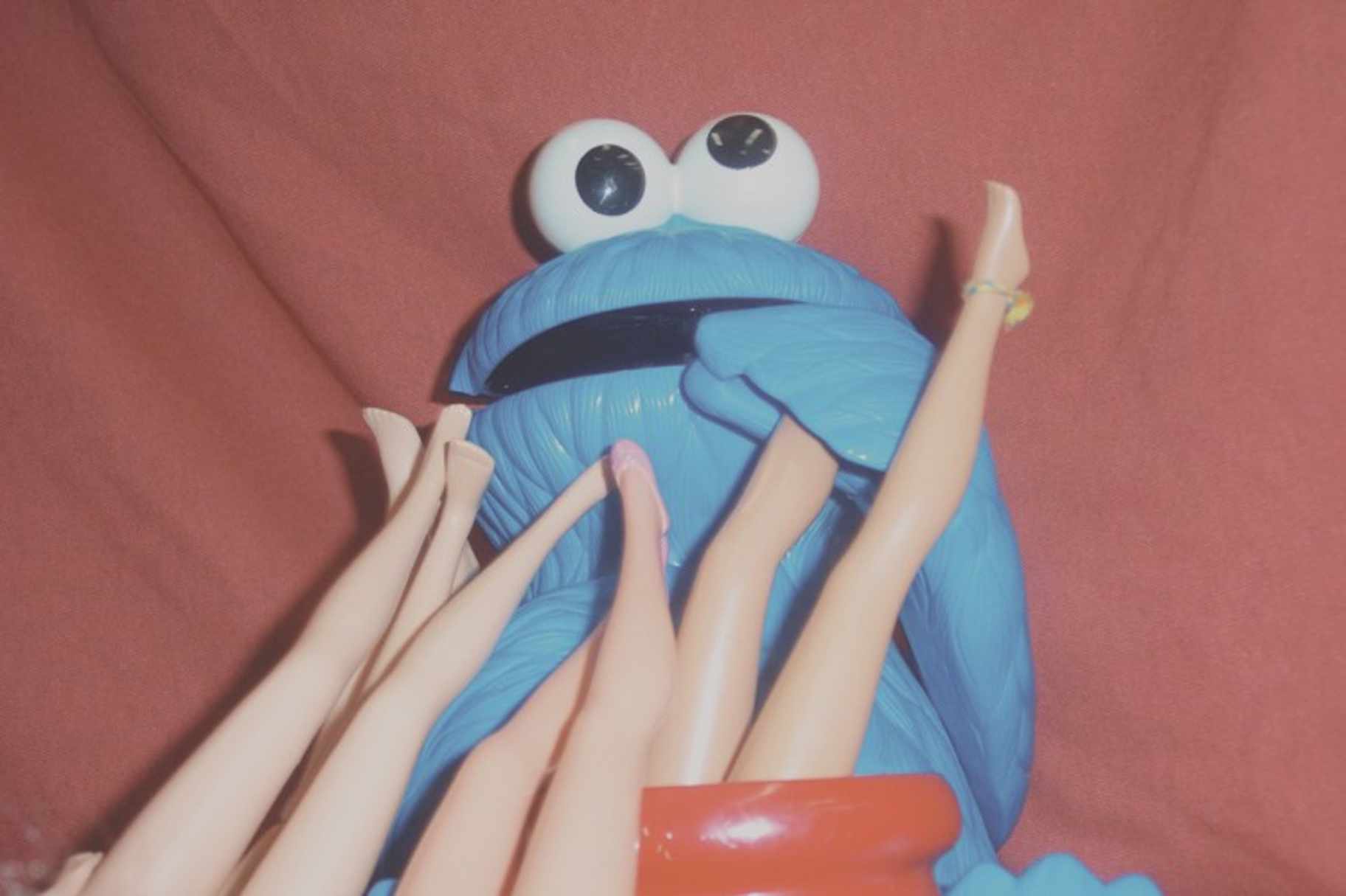 Cookie Monster и ножки